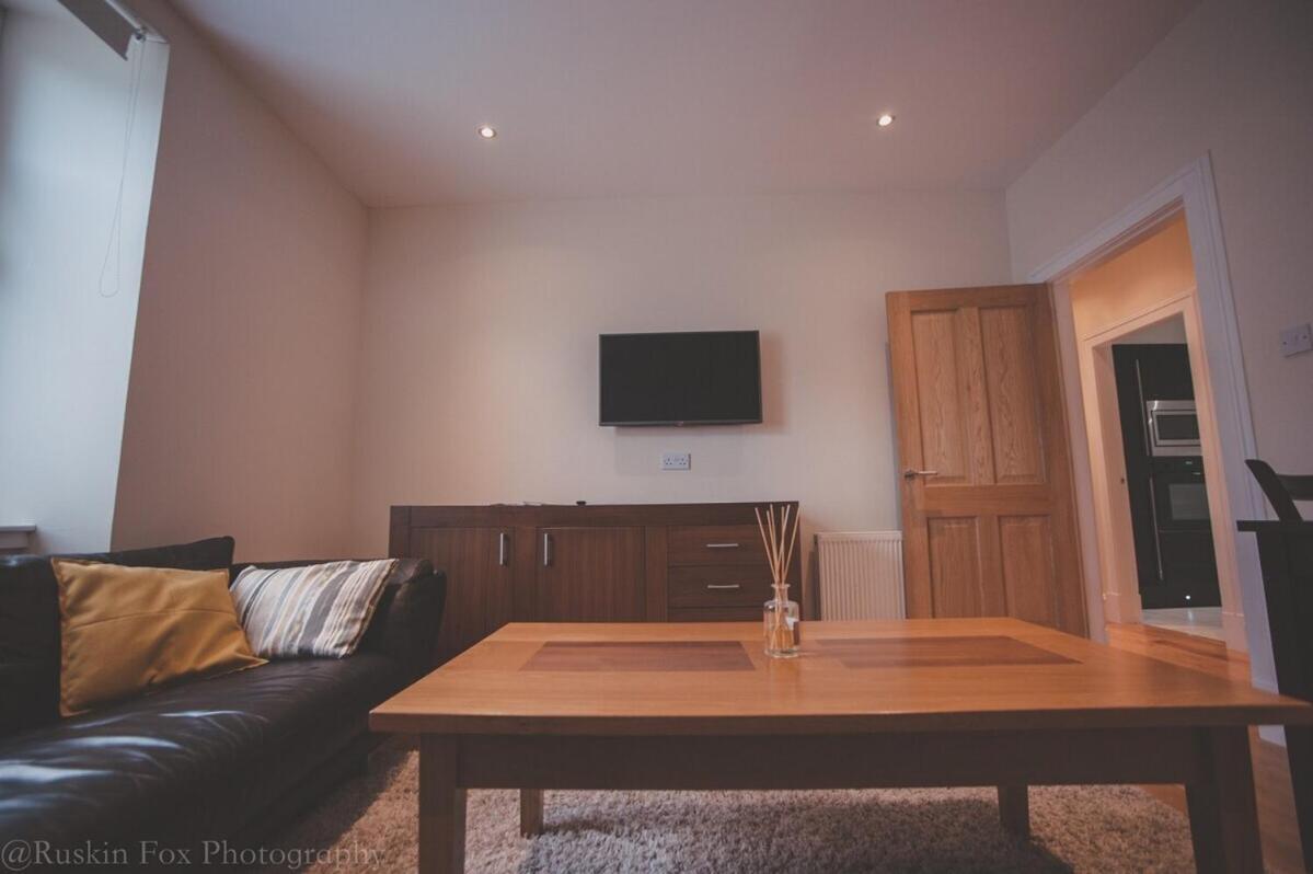 Apartment B Αμπερντήν Εξωτερικό φωτογραφία